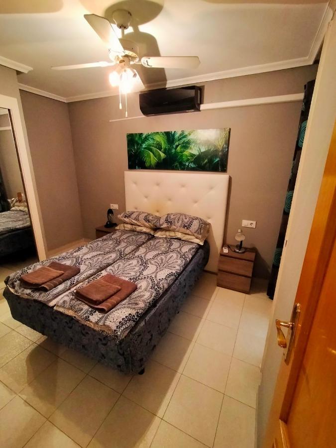 Apartamento Flamenco Torrevieja Extérieur photo